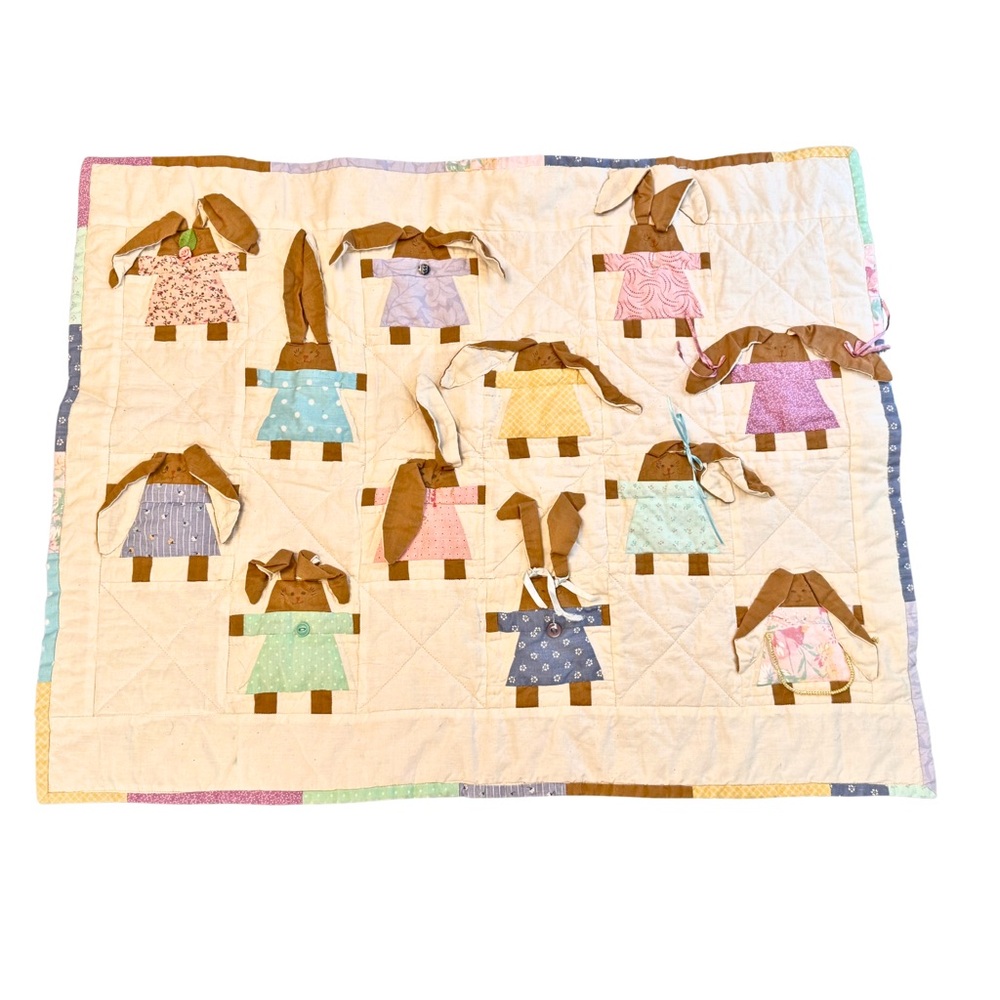 Vintage Handmade Patchwork Bunny Country Quilt 20” x‎ 26” Novelty Cute 1980s